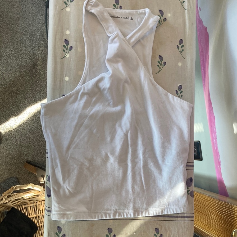 A&F twist neck scuba style tank top white size S